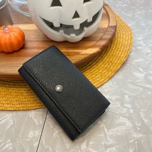 Coach key keeper case